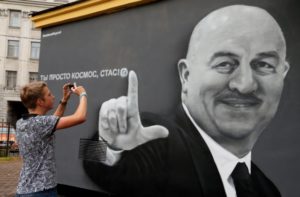 Черчесов, граффити на трансформаторной будке роспись стен о футболе